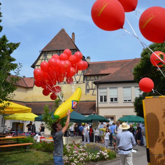 Im 'Hof der Jugend' beim Heinrichsfest