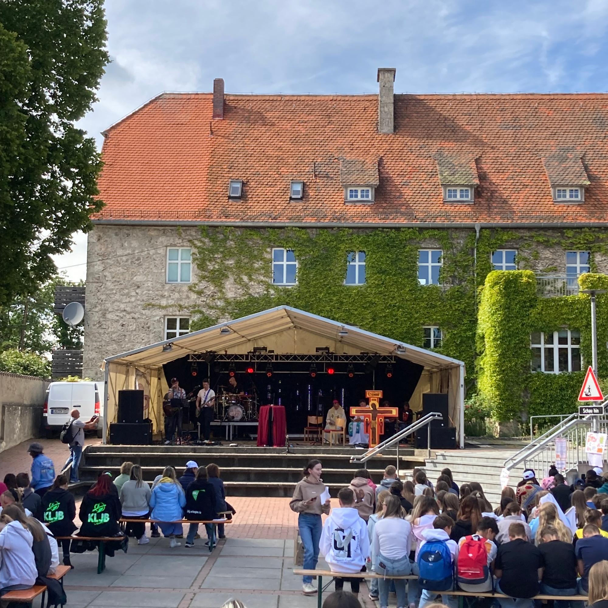 Andacht mit Erzbischof Herwig Gössl beim InSpirit Festival