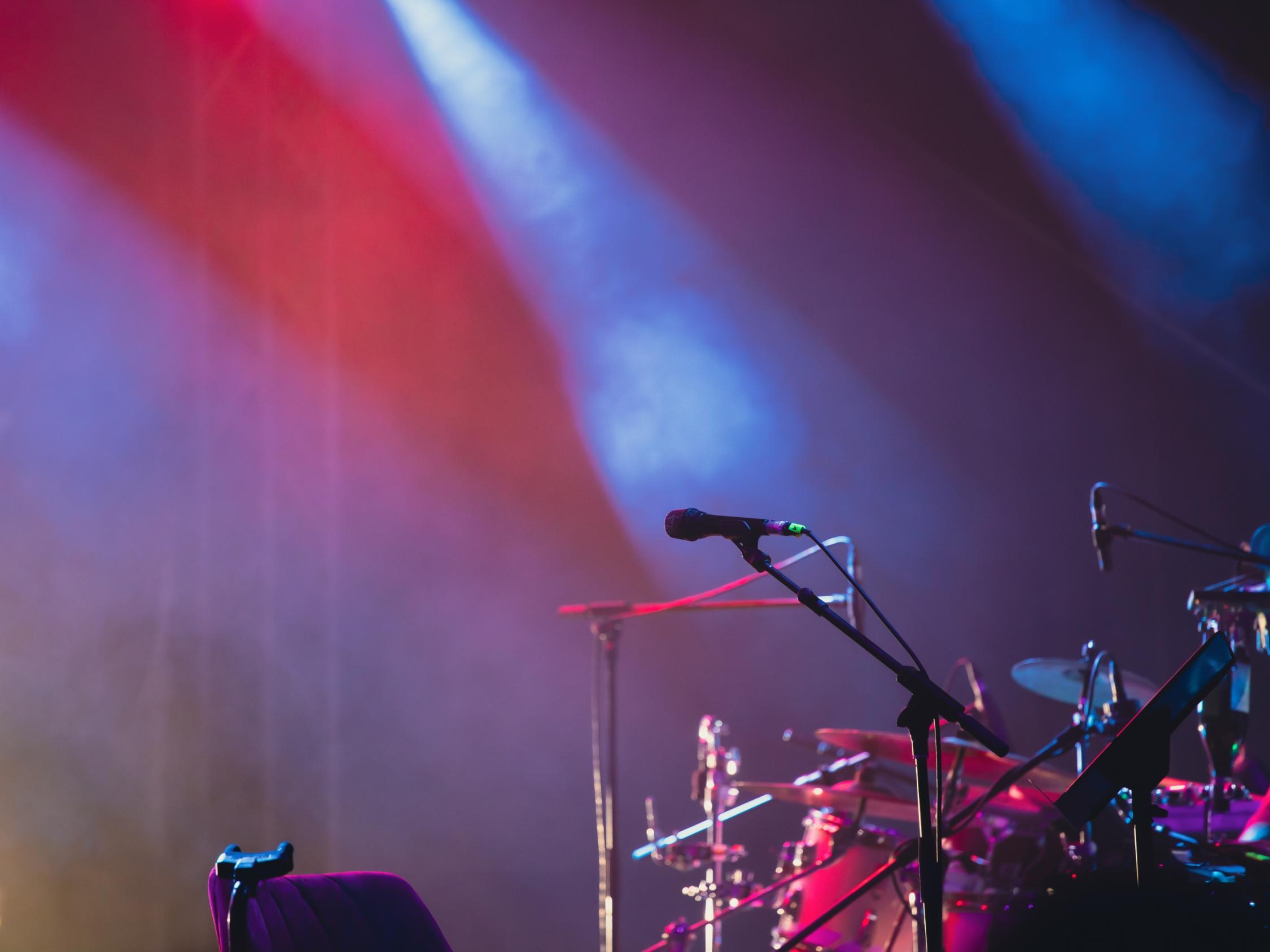 Bunte Bühnenbeleuchtung