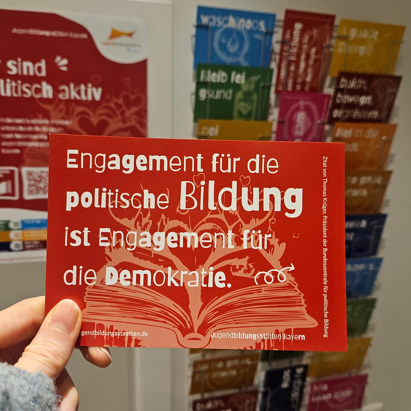 Gemeinsame Postkarte 'Politisch aktiv'
