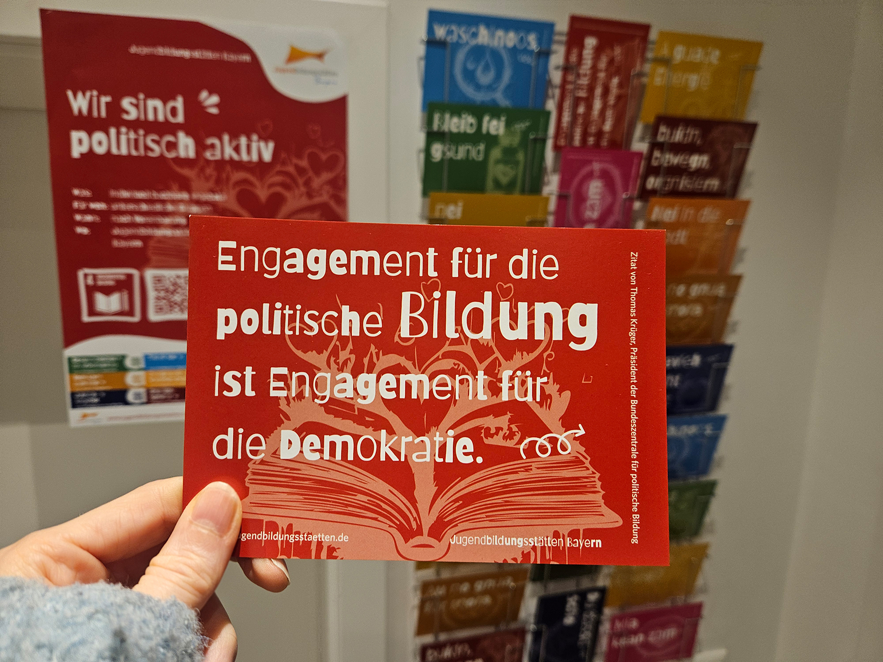 Gemeinsame Postkarte 'Politisch aktiv'