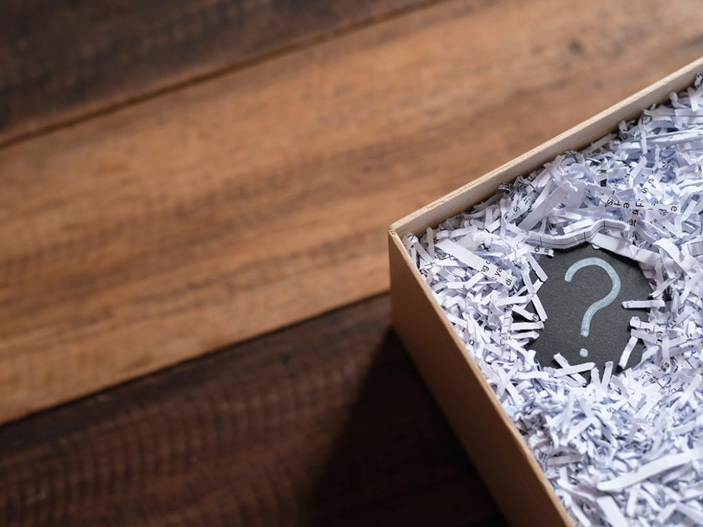 Fragenzeichen in einer Box