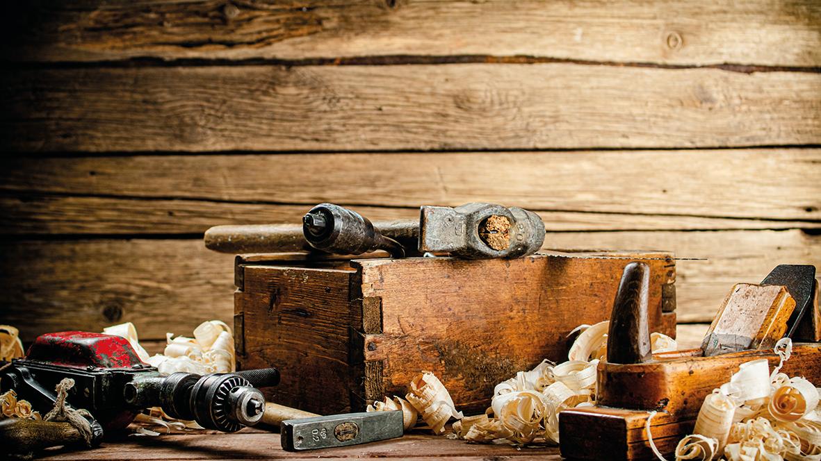 Verschiedene Arbeitsgeräte